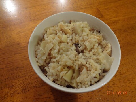 筍とシメジの炊き込みご飯